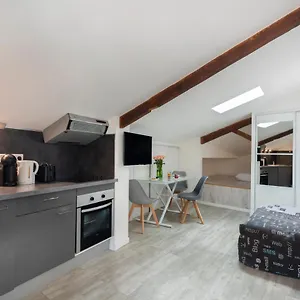 Les Lions Apartamento Niza
